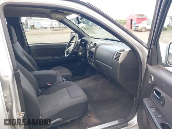 2010 Chevrolet Colorado 1LT z VIN 1GCJTCDEXA8114061, wystawiony jako IAAI lot #42235820 z przebiegiem 218 972 mil mil oraz . Historia ofert i sprzedaży dostępna na DreamBid. Obrazek 5.