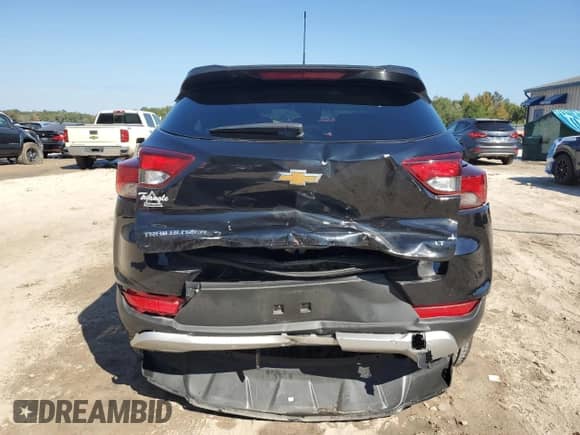 2025 Chevrolet TrailBlazer LT с VIN KL79MPSL9SB185293, выставлен на аукционе Copart как лот 86996755 с пробегом 3 932 миль миль и Списание • Salvage title. История ставок и продаж доступна на DreamBid. Изображение 6.