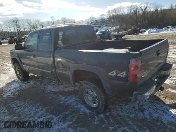 2006 Chevrolet Silverado 2500HD LS с VIN 1GCHK29UX6E177584, выставлен на аукционе Copart как лот 45297745 с пробегом Не указан миль и Чистый • Clean title. История ставок и продаж доступна на DreamBid. Изображение 2.