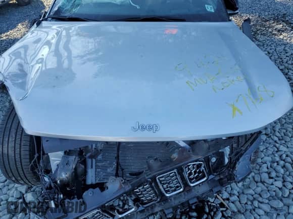 2022 Jeep Grand Cherokee Summit Reserve с VIN 1C4RJHEG1N8557128, выставлен на аукционе Copart как лот 70647184 с пробегом 31 769 миль миль и Списание • Salvage title. История ставок и продаж доступна на DreamBid. Изображение 13.