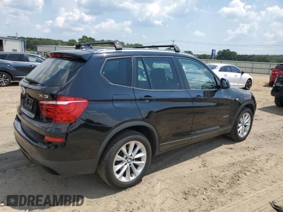 2017 BMW X3 sDrive28i with VIN 5UXWZ7C32H0V87309, listed as a Copart auction lot 69386315 with 121,741 mi miles and Clean title. Bid and sale history available at DreamBid. Image 3.