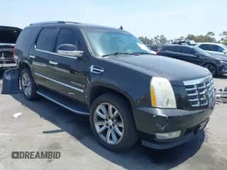 2008 Cadillac Escalade with VIN 1GYFK63858R236279, listed as a IAAI auction lot 42481875 with 175,240 mi miles and . Bid and sale history available at DreamBid. Image 1.