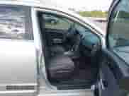 2013 Chevrolet Captiva Sport LT z VIN 3GNAL3EK5DS625250, wystawiony jako IAAI lot #43284620 z przebiegiem 123 334 mil mil oraz . Historia ofert i sprzedaży dostępna na DreamBid. Obrazek 5.