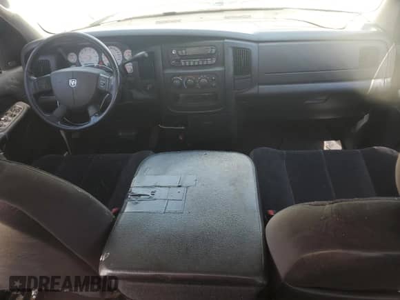 2004 Dodge 1500 SLT with VIN 1D7HU18D24S536520, listed as a Copart auction lot 68725275 with 155,647 mi miles and Non repairable. Bid and sale history available at DreamBid. Image 8.
