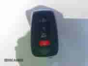 2018 Toyota Prius Plus z VIN JTDKARFP7J3099284, wystawiony jako IAAI lot #42920662 z przebiegiem 51 694 mil mil oraz . Historia ofert i sprzedaży dostępna na DreamBid. Obrazek 11.