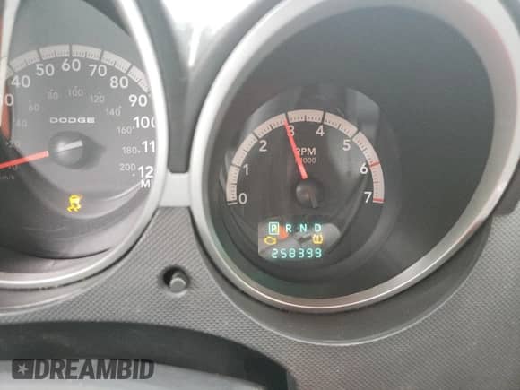 2007 Dodge Nitro R/T with VIN 1D8GT58697W704119, listed as a Copart auction lot 49498075 with 258,399 mi miles and Salvage title. Bid and sale history available at DreamBid. Image 9.