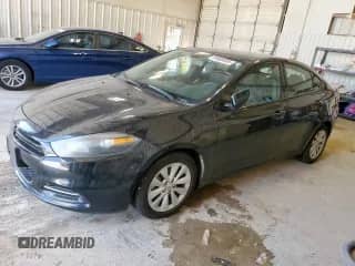 2014 Dodge Dart SXT z VIN 1C3CDFBB4ED672926, wystawiony jako Copart lot #64485005 z przebiegiem 80 004 mil mil oraz Szkoda całkowita • Salvage title. Historia ofert i sprzedaży dostępna na DreamBid. Obrazek 1.