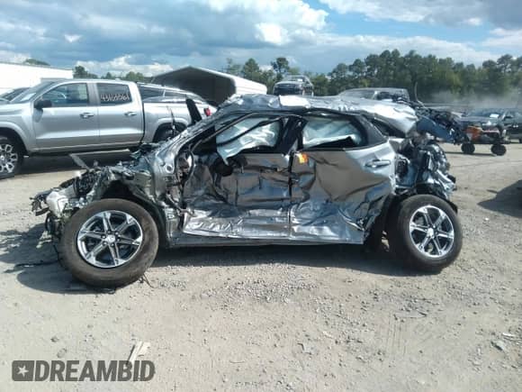 2025 Chevrolet Blazer LT with VIN 3GNKBCR42SS130942, listed as a IAAI auction lot 43105431 with Not provided miles and . Bid and sale history available at DreamBid. Image 13.