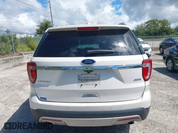 2017 Ford Explorer Limited z VIN 1FM5K8F87HGE34054, wystawiony jako IAAI lot #43307306 z przebiegiem 64 044 mil mil oraz . Historia ofert i sprzedaży dostępna na DreamBid. Obrazek 16.