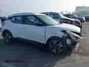 2020 Nissan Kicks SR with VIN 3N1CP5DV2LL509495, listed as a IAAI auction lot 41208887 with 35,722 mi miles and . Bid and sale history available at DreamBid. Image 14.