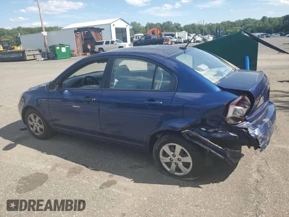 2011 Hyundai Accent GLS z VIN KMHCN4AC0BU593493, wystawiony jako Copart lot #69999845 z przebiegiem 128 388 mil mil oraz Szkoda całkowita • Salvage title. Historia ofert i sprzedaży dostępna na DreamBid. Obrazek 2.