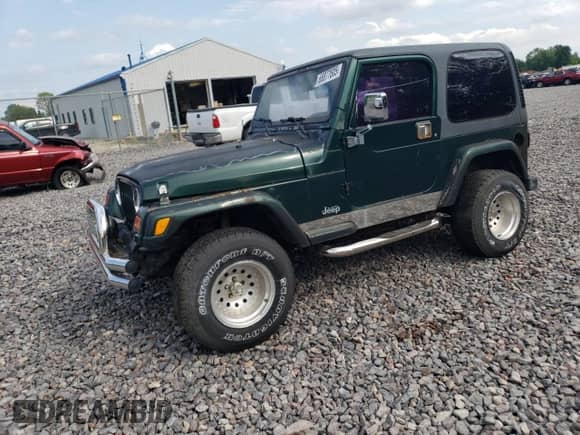 2001 Jeep Wrangler SE with VIN 1J4FA29P91P335568, listed as a Copart auction lot 68877805 with Not provided miles and Clean title. Bid and sale history available at DreamBid. Image 1.