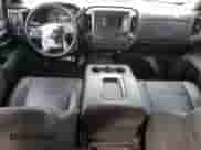 2016 Chevrolet Silverado 1500 LT z VIN 3GCUKREC0GG339978, wystawiony jako Copart lot #84646325 z przebiegiem 37 875 mil mil oraz Czysty tytuł • Clean title. Historia ofert i sprzedaży dostępna na DreamBid. Obrazek 8.