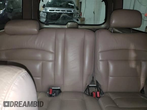 2001 Ford Explorer with VIN 1FMDU85P81ZA00346, listed as a Copart auction lot 45863385 with 212,494 mi miles and Non repairable. Bid and sale history available at DreamBid. Image 10.