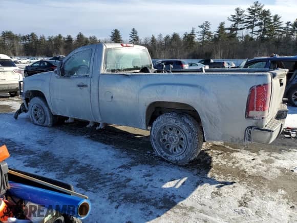 2011 GMC Sierra 1500 Work Truck z VIN 1GTN2TE04BZ293930, wystawiony jako Copart lot #89137325 z przebiegiem 105 460 mil mil oraz Szkoda całkowita • Salvage title. Historia ofert i sprzedaży dostępna na DreamBid. Obrazek 2.