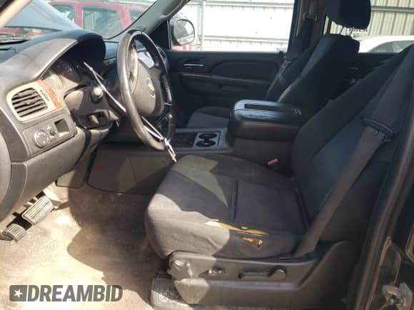2011 Chevrolet Avalanche LS с VIN 3GNMCEE02BG258346, выставлен на аукционе Copart как лот 63843895 с пробегом 229 517 миль миль и Списание • Salvage title. История ставок и продаж доступна на DreamBid. Изображение 7.