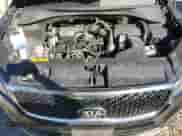 2016 Kia Sorento EX z VIN 5XYPHDA16GG127264, wystawiony jako Copart lot #81999055 z przebiegiem 154 924 mil mil oraz Czysty tytuł • Clean title. Historia ofert i sprzedaży dostępna na DreamBid. Obrazek 12.