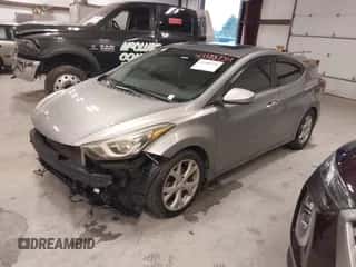 2015 Hyundai Elantra SE z VIN KMHDH4AE7FU281741, wystawiony jako IAAI lot #43388734 z przebiegiem 176 413 mil mil oraz . Historia ofert i sprzedaży dostępna na DreamBid. Obrazek 2.