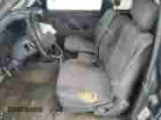 1997 Toyota Tacoma z VIN 4TAWM72N2VZ315302, wystawiony jako Copart lot #87952085 z przebiegiem 190 437 mil mil oraz Szkoda całkowita • Salvage title. Historia ofert i sprzedaży dostępna na DreamBid. Obrazek 7.