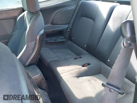 2005 Hyundai Tiburon GS с VIN KMHHM65D65U157713, выставлен на аукционе IAAI как лот 42039826 с пробегом 184 368 миль миль и . История ставок и продаж доступна на DreamBid. Изображение 8.