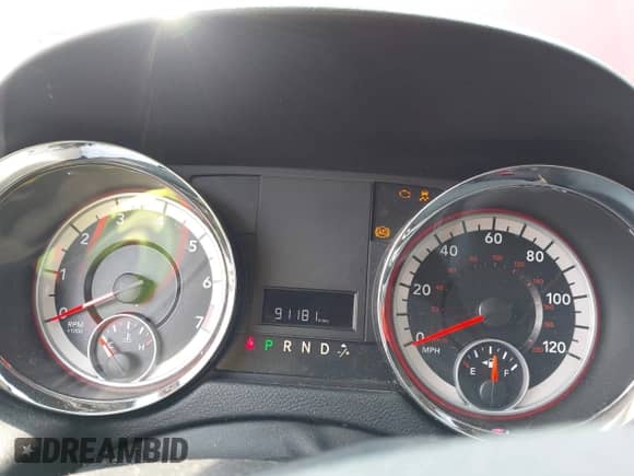 2014 Dodge Grand Caravan SE с VIN 2C4RDGBG2ER311943, выставлен на аукционе IAAI как лот 42888363 с пробегом 91 181 миль миль и . История ставок и продаж доступна на DreamBid. Изображение 15.