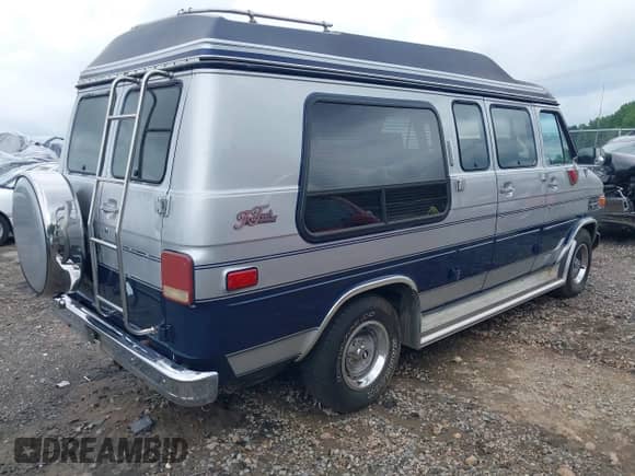 1986 Chevrolet Chevy Van с VIN 1GBEG25H0G7181134, выставлен на аукционе IAAI как лот 42687174 с пробегом 13 490 миль миль и . История ставок и продаж доступна на DreamBid. Изображение 4.