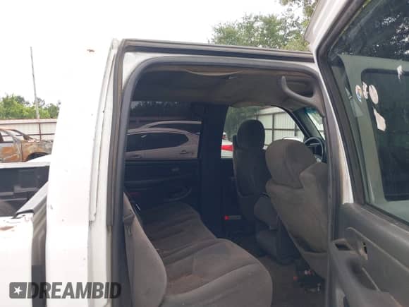 2007 Chevrolet Silverado 1500 LT3 с VIN 2GCEC13Z171158178, выставлен на аукционе IAAI как лот 42466144 с пробегом Не указан миль и . История ставок и продаж доступна на DreamBid. Изображение 8.
