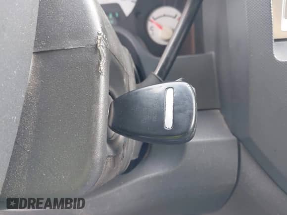 2007 Dodge 1500 SLT z VIN 3D7KR19D57G736423, wystawiony jako IAAI lot #42145607 z przebiegiem 298 274 mil mil oraz . Historia ofert i sprzedaży dostępna na DreamBid. Obrazek 11.