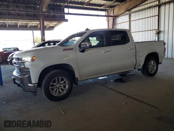 2020 Chevrolet Silverado 1500 LT с VIN 3GCUYDET5LG451011, выставлен на аукционе Copart как лот 67984385 с пробегом 122 359 миль миль и Списание • Salvage title. История ставок и продаж доступна на DreamBid. Изображение 1.