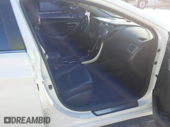 2015 Hyundai Elantra Sport с VIN KMHDH4AH0FU380752, выставлен на аукционе IAAI как лот 43247068 с пробегом 282 478 миль миль и . История ставок и продаж доступна на DreamBid. Изображение 5.