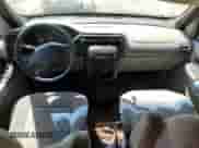 2002 Chevrolet Venture с VIN 1GNDV03EX2D164028, выставлен на аукционе Copart как лот 65757315 с пробегом 172 007 миль миль и Списание • Salvage title. История ставок и продаж доступна на DreamBid. Изображение 8.