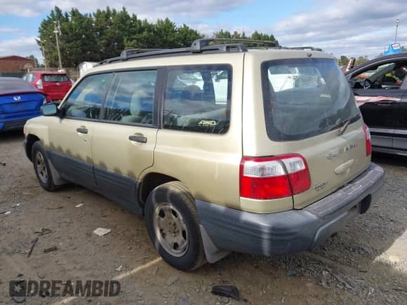 2002 Subaru Forester L z VIN JF1SF63522H711050, wystawiony jako IAAI lot #43431909 z przebiegiem 159 816 mil mil oraz . Historia ofert i sprzedaży dostępna na DreamBid. Obrazek 3.