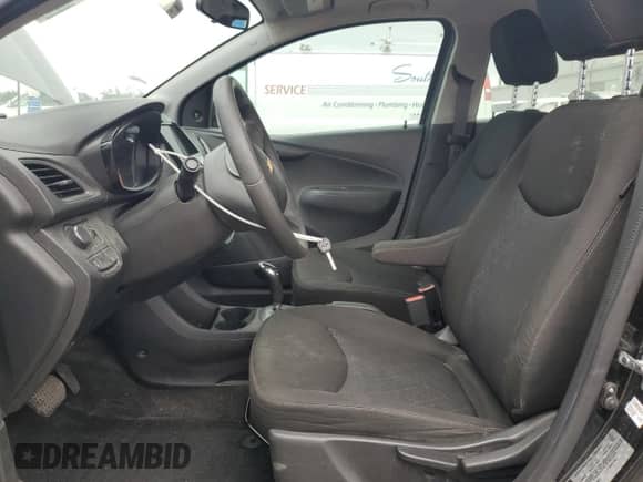 2021 Chevrolet Spark LS z VIN KL8CB6SA6MC738480, wystawiony jako Copart lot #69924775 z przebiegiem 70 669 mil mil oraz Szkoda całkowita • Salvage title. Historia ofert i sprzedaży dostępna na DreamBid. Obrazek 7.