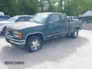 1997 GMC Sierra 1500 с VIN 2GTEK19R1V1509663, выставлен на аукционе IAAI как лот 42374525 с пробегом 138 392 миль миль и . История ставок и продаж доступна на DreamBid. Изображение 2.