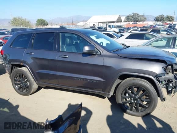 2020 Jeep Grand Cherokee Laredo E с VIN 1C4RJEAG1LC439529, выставлен на аукционе IAAI как лот 43363428 с пробегом 104 378 миль миль и . История ставок и продаж доступна на DreamBid. Изображение 14.