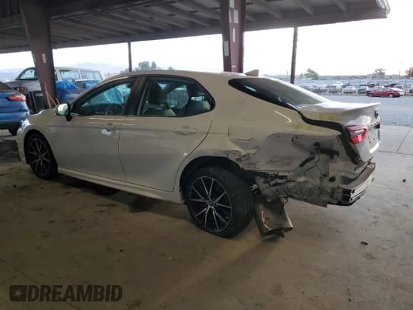 2023 Toyota Camry Hybrid SE with VIN 4T1G31AK7PU609466, listed as a Copart auction lot 81578335 with 38,462 mi miles and Salvage title. Bid and sale history available at DreamBid. Image 2.
