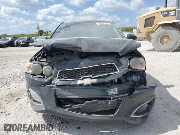 2015 Chevrolet Sonic RS with VIN 1G1JG6SB5F4148799, listed as a Copart auction lot 55062655 with 89,564 mi miles and Salvage title. Bid and sale history available at DreamBid. Image 5.