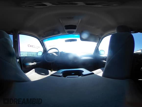 2003 Ford F-150 XLT z VIN 1FTRW08L43KA58318, wystawiony jako IAAI lot #43262347 z przebiegiem 289 807 mil mil oraz . Historia ofert i sprzedaży dostępna na DreamBid. Obrazek 18.