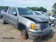 2013 GMC Sierra 1500 SLE z VIN 1GTR1VE07DZ314689, wystawiony jako IAAI lot #42290300 z przebiegiem 193 997 mil mil oraz . Historia ofert i sprzedaży dostępna na DreamBid. Obrazek 1.