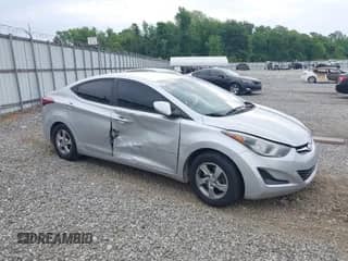 2014 Hyundai Elantra SE z VIN KMHDH4AE8EU097505, wystawiony jako IAAI lot #42202935 z przebiegiem 144 035 mil mil oraz . Historia ofert i sprzedaży dostępna na DreamBid. Obrazek 1.