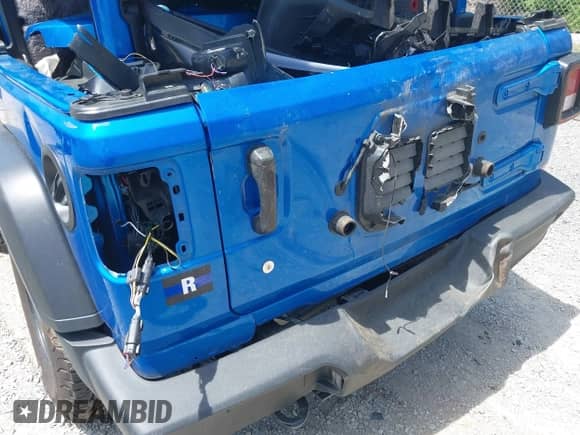 2022 Jeep Wrangler Sport S z VIN 1C4GJXAG5NW201364, wystawiony jako IAAI lot #42099426 z przebiegiem 28 985 mil mil oraz . Historia ofert i sprzedaży dostępna na DreamBid. Obrazek 15.