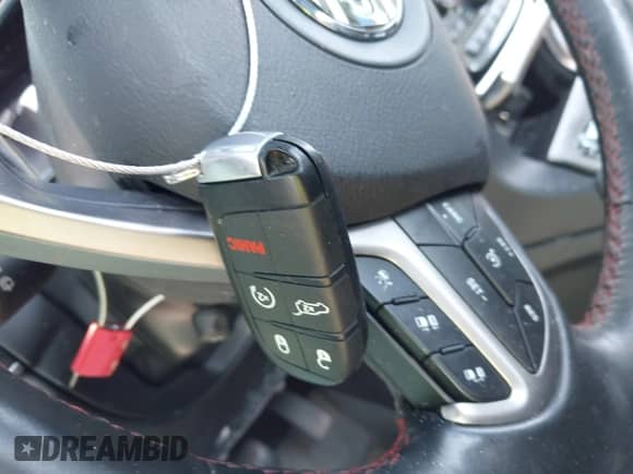 2019 Jeep Grand Cherokee Trailhawk z VIN 1C4RJFLT5KC849653, wystawiony jako IAAI lot #42634813 z przebiegiem 160 722 mil mil oraz . Historia ofert i sprzedaży dostępna na DreamBid. Obrazek 11.