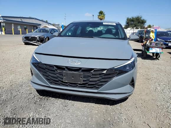 2023 Hyundai Elantra SEL с VIN KMHLM4AG9PU437479, выставлен на аукционе Copart как лот 87287265 с пробегом 28 167 миль миль и Списание • Salvage title. История ставок и продаж доступна на DreamBid. Изображение 5.