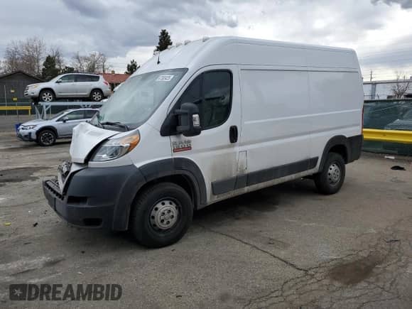 2020 Ram ProMaster Cargo z VIN 3C6TRVBG8LE138365, wystawiony jako Copart lot #47585425 z przebiegiem 96 514 mil mil oraz Szkoda całkowita • Salvage title. Historia ofert i sprzedaży dostępna na DreamBid. Obrazek 1.
