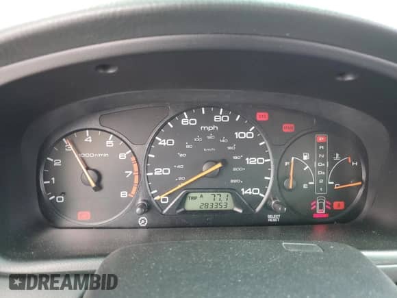 2000 Honda Odyssey EX с VIN 2HKRL186XYH580787, выставлен на аукционе Copart как лот 63162975 с пробегом 283 353 миль миль и Списание • Salvage title. История ставок и продаж доступна на DreamBid. Изображение 9.