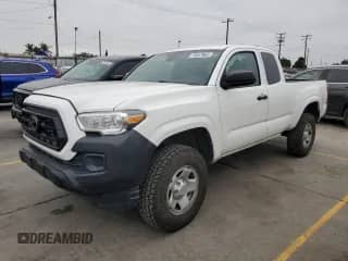 2021 Toyota Tacoma SR with VIN 3TYSX5EN4MT006106, listed as a Copart auction lot 70557985 with 56,322 mi miles and Salvage title. Bid and sale history available at DreamBid. Image 1.