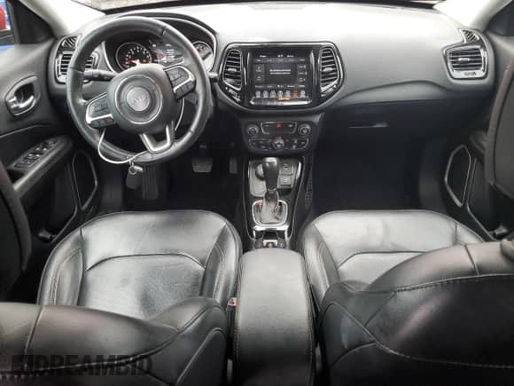 2019 Jeep Compass Limited z VIN 3C4NJDCB9KT666660, wystawiony jako Copart lot #82343725 z przebiegiem 78 990 mil mil oraz Szkoda całkowita • Salvage title. Historia ofert i sprzedaży dostępna na DreamBid. Obrazek 8.