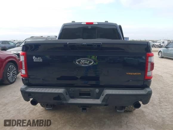 2023 Ford F-150 XL с VIN 1FTEW1E87PFB33760, выставлен на аукционе IAAI как лот 40964113 с пробегом 18 968 миль миль и . История ставок и продаж доступна на DreamBid. Изображение 16.