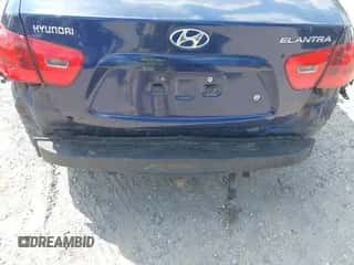 2008 Hyundai Elantra GLS z VIN KMHDU46D98U512587, wystawiony jako IAAI lot #43201892 z przebiegiem 98 735 mil mil oraz . Historia ofert i sprzedaży dostępna na DreamBid. Obrazek 6.