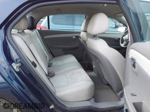 2011 Chevrolet Malibu 2LT с VIN 1G1ZD5E79BF102033, выставлен на аукционе IAAI как лот 43485592 с пробегом 219 944 миль миль и . История ставок и продаж доступна на DreamBid. Изображение 8.